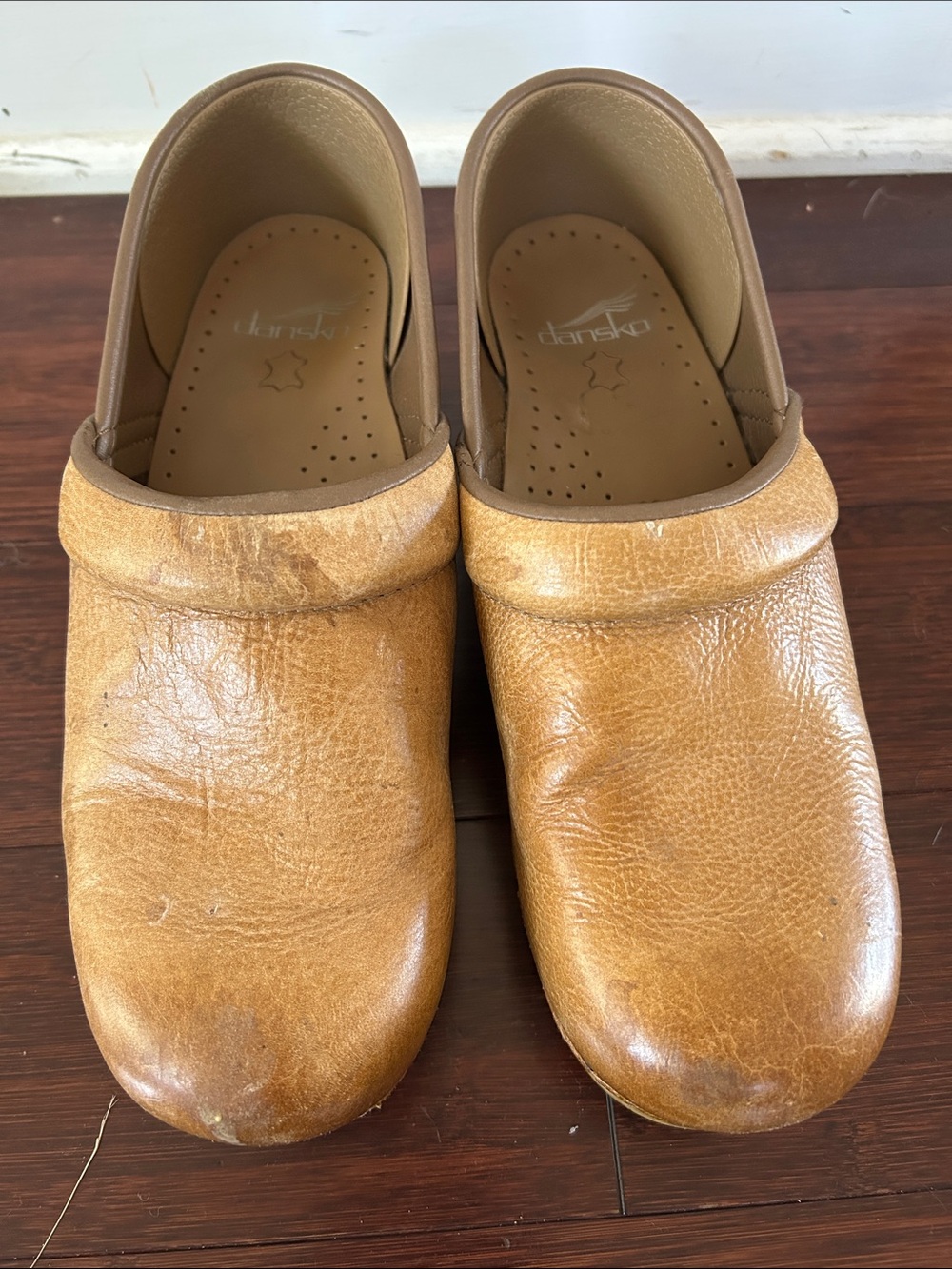 Dansko Women’s Tan Slip-On Leather Clogs